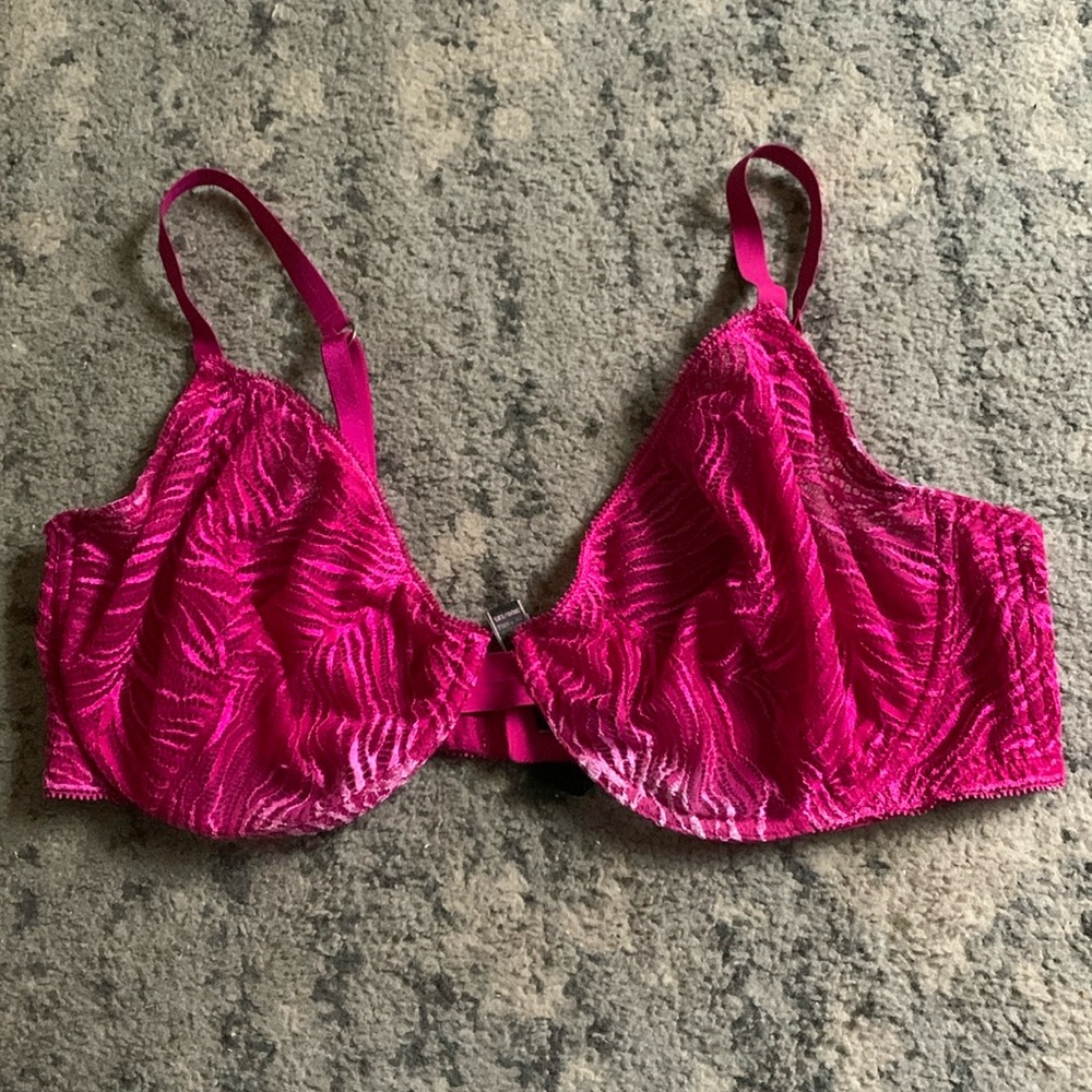 Victoria’s Secret Pink Underwire Bralette with minor imperfections 38DD